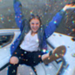 Meet your Posher, Emilie